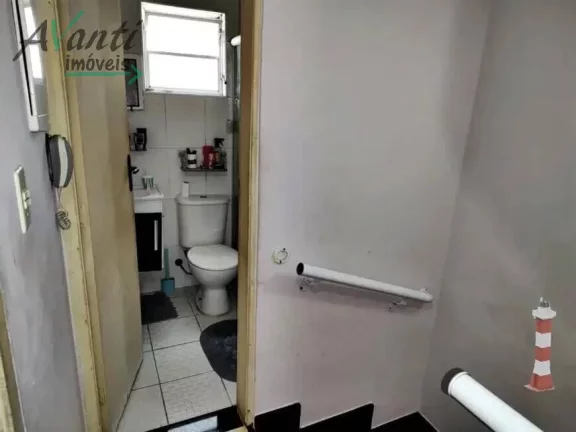 Imagem Casa 2 dormitórios à venda na Vila Voturuá - São Vicente/SP