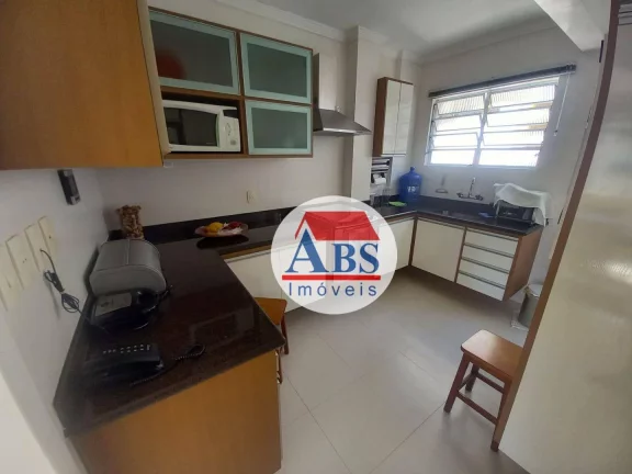 Imagem Apartamento com 3 dormitórios à venda, 100m² por R$ 700.000 - Gonzaga - Santos/SP Um por andar