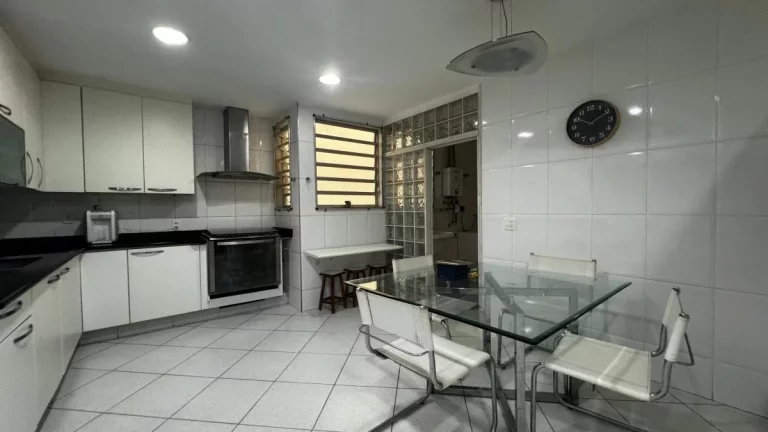 Imagem Apartamento com 4 Quartos à Venda, 250 m² em Barra Da Tijuca - Rio De Janeiro