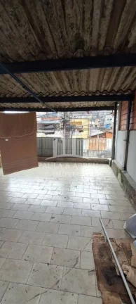 Imagem São 2 Casas e 1 Salão Comercial, 125m², 4 Cômodos cada, Escritura, Na principal Avenida do Jardim Esperança, Mauá-SP