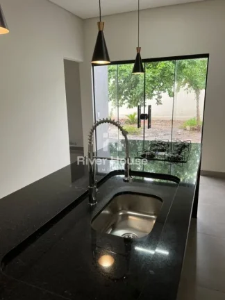 Imagem Casa Moderna , Ampla no bairro Cristo Rei próximo a Univag,Atacado Assaí 580 mil
