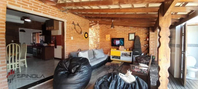 Imagem Sobrado com 3 dormitórios à venda, 180 m² por R$ 1.100.000,00 - Solemar - Praia Grande/SP