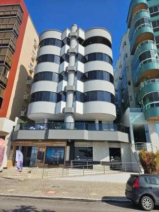Imagem Apartamento frente mar com 3 dormitórios sendo 1 suíte e 1 vaga de garagem no Centro de Itapema