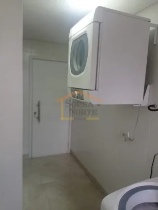 Imagem Apartamento 2 dormitórios, sendo 1 suíte e o 3º dormitório foi transformado em closet, escritór...