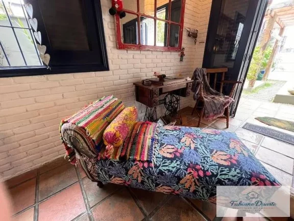 Imagem Casa com 3 dormitórios a venda no Itaguá !