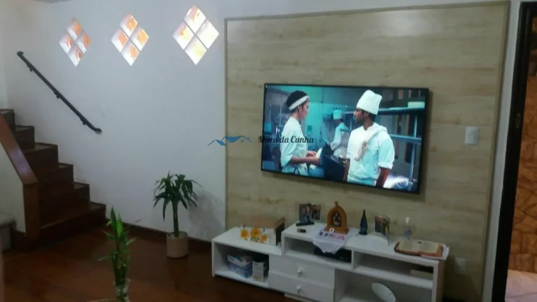 Imagem Sobrado à venda com 3 dormitórios, 2 vagas Rudge Ramos