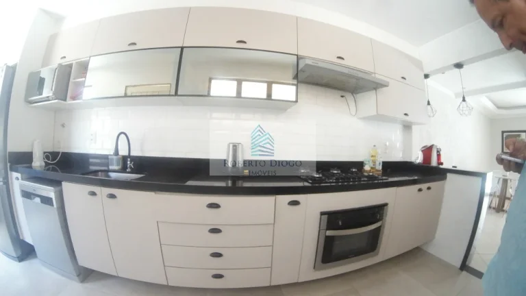 Imagem Casa em Condomínio de Luxo na Taquara, Rio de Janeiro - 3 Quartos, 1 Suíte, 1 Sala, 93m² de Área - Imperdível!