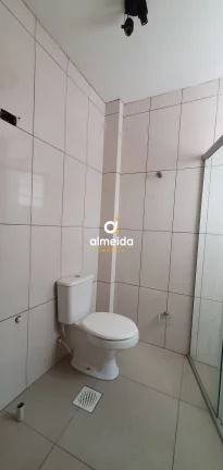 Imagem Apartamento com 2 dormitórios e dependência completa no centro