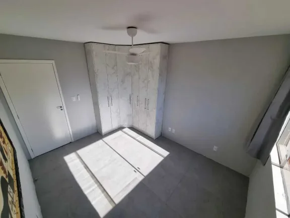 Imagem Apartamento com 4 dormitórios sendo 1 suíte e 1 vaga no Centro de Itajaí
