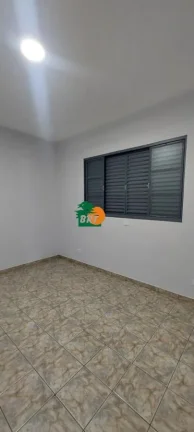 Imagem Casa Comercial para Locação em São Roque, Esplanada Mendes Moraes, 3 banheiros, 2 vagas