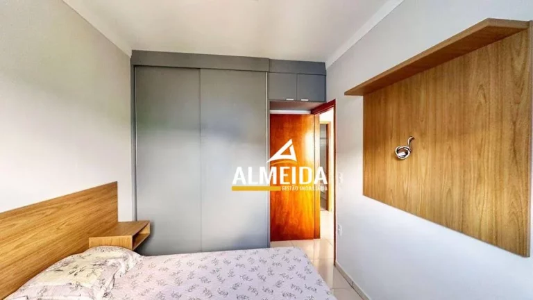 Imagem Casa com 2 dormitórios à venda, 51 m² por R$ 290.000,00 - Vila Industrial - Rio Claro/SP