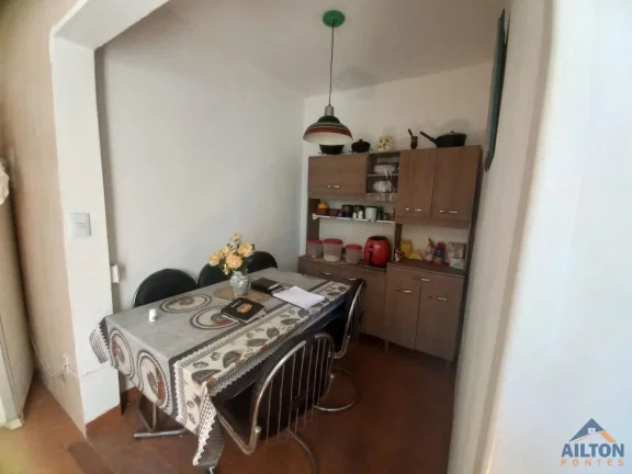 Imagem Apartamento com 2 Quartos à Venda na 2° Quadra do Mar na Praia do Morro - Guarapari/ES