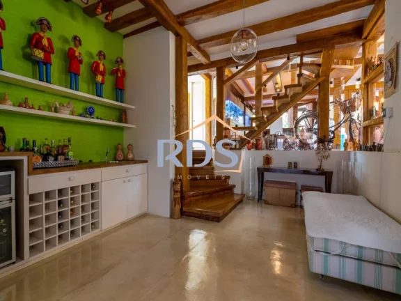 Imagem Linda casa 1120 m