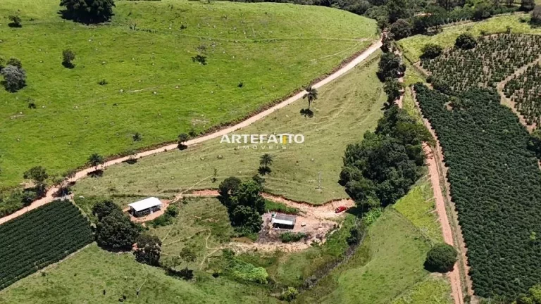 Imagem Sítio à venda em Capitólio, Centro, 13000m2