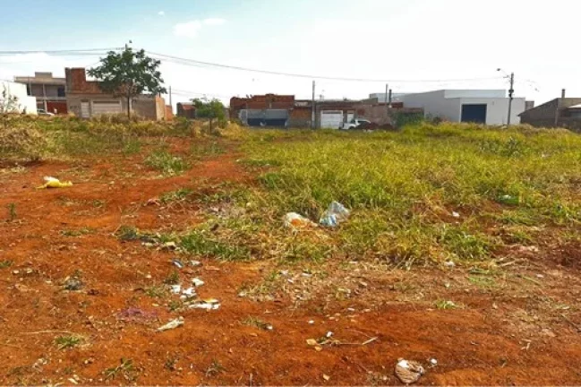 Imagem Terreno residencial para venda em Jardim Adelinha, 200m2