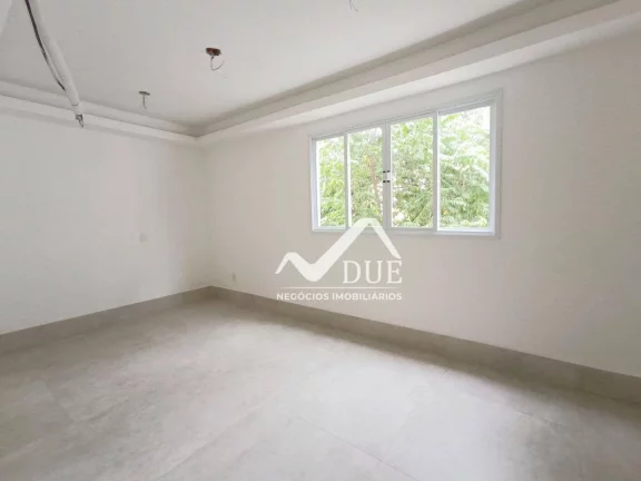 Imagem Sobrado com 3 dormitórios à venda, 158 m² por R$ 1.100.000,00 - Gonzaga - Santos/SP