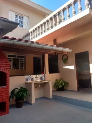 Imagem Casa com 4 dormitórios à venda, 236 m² por R$ 699.000,00 - Vila Amorim - Suzano/SP
