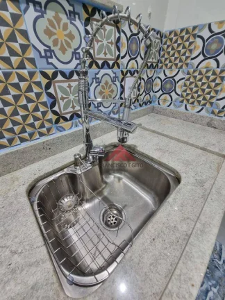 Imagem Apartamento com 4 dormitórios à venda, 105 m² por R$ 300.000,00 - Fonseca - Niterói/RJ