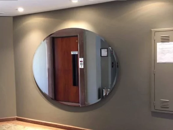 Imagem Apartamento com 150 m2, 3 dormitórios sendo 1 suíte e todos com armário embutido, sala de visita,...