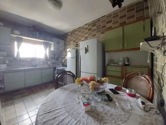 Imagem Apartamento de 258m² à venda com 3 quartos, localizado na Boa Vista, Recife - Pernambuco.