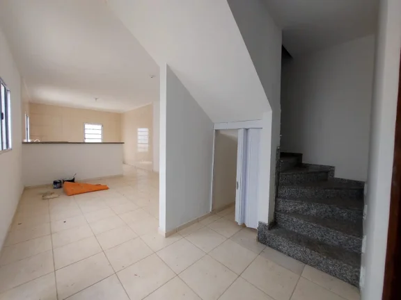 Imagem Casa para Venda em Itanhaém, Parque Augustus, 2 dormitórios, 1 suíte, 1 banheiro, 1 vaga