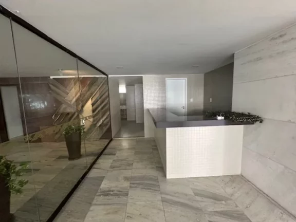 Imagem A 5ª Avenida Selecionou esse espaçoso 4/4, suite, lavabo, 225,48m2 de área privativa com 02 vagas soltas no melhor da Barra: por apenas R$1.200.000,00