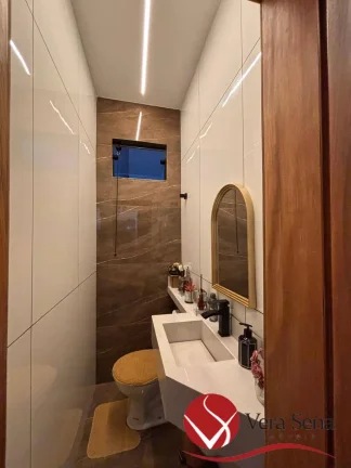 Imagem Casa térrea em Condomínio fechado