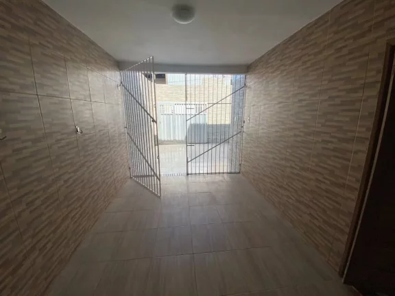 Imagem Casa na Jabotiana - Amplo espaço e localização privilegiada