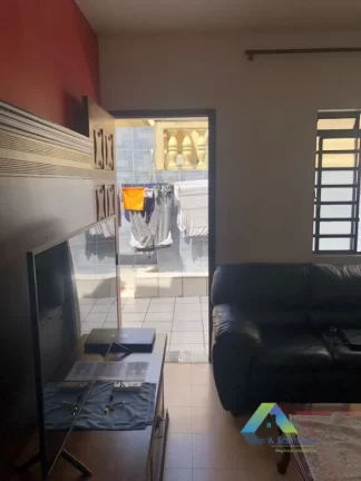 Imagem AMERICANOPOLIS Casa 250M², sendo 3 casas com 2 dormitórios cada casa, 3 vagas ótima oportunidade e valor !!!
