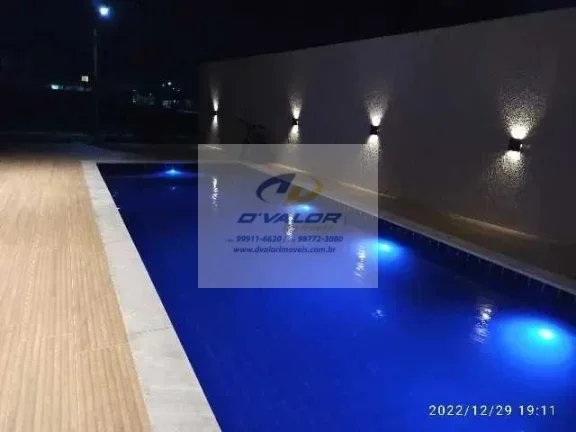 Imagem Vendo casa em condomínio fechado, com 233m², 3 suítes s/ 1 master, cozinha c/ ilha, área gourmet, 4 vagas