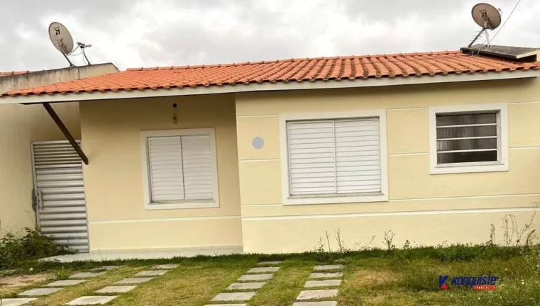 Imagem VENDO CASA 2/4 EM CONDOMINIO NO SIM