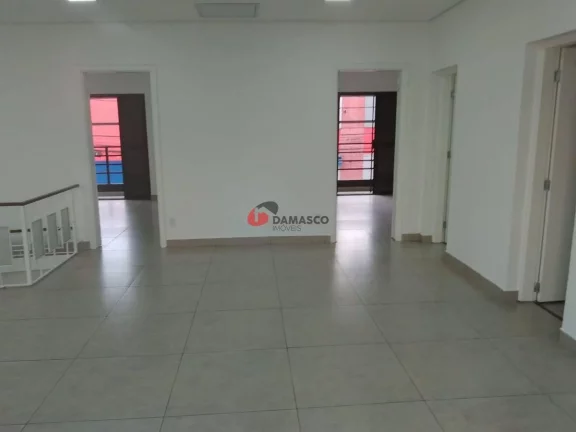 Imagem Sobrado para Locação 3 Quartos, 4 Vagas, Santo Antônio, São Caetano do Sul - SP