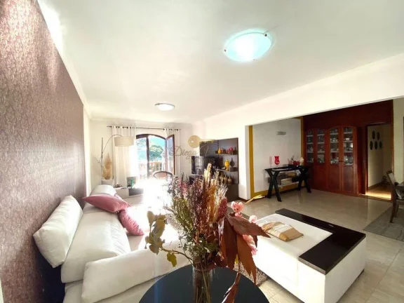 Imagem Casa para Venda em Teresópolis / RJ no bairro Várzea