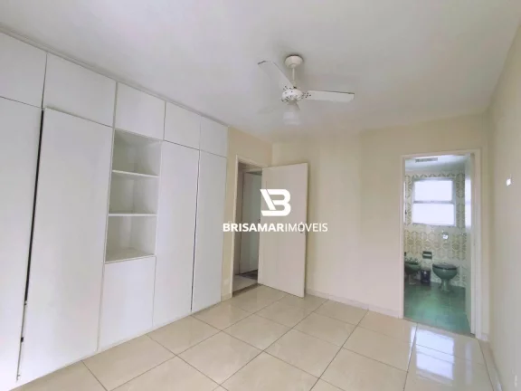 Imagem PITANGUEIRAS - UMA QUADRA DA PRAIA, PRÓXIMO AO SHOPPING.