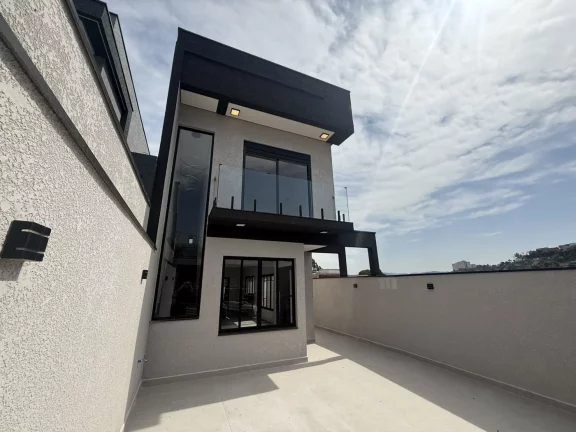 Imagem Linda Casa com Piscina no Residencial Nova Jaguari