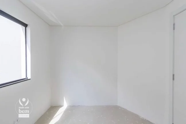 Imagem Belíssimo Sobrado de esquina com 127 m², 3 quartos (1 suíte) à venda por R$ 812.000 - Bairro Alto - Curitiba/PR Ótima oportunidade