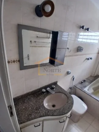 Imagem Apartamento com 70m², dispõe de 2 dormitórios, 1 banheiro, sala ampla, cozinha com planejados, ar...