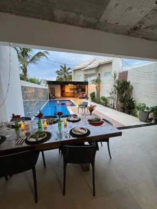 Imagem Casarão de Luxo na Enseada Azul: Seu Refúgio de Conforto a 150 Metros do Mar
Descubra o melhor de ...