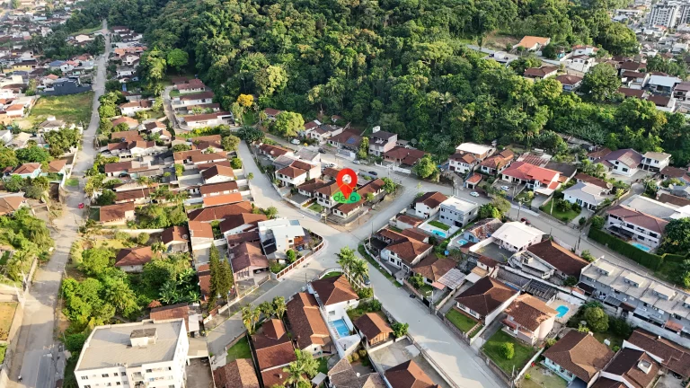 Imagem Terreno de esquina em rua sem saída próximo do Binário do Iririú!