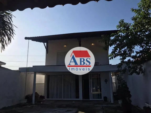 Imagem Sobrado com 4 dormitórios à venda, 235 m² por R$ 840.000,00 - Vale Verde - Cubatão/SP