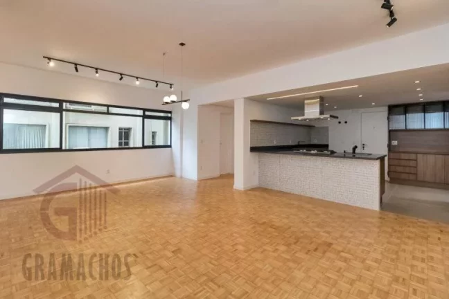 Imagem Apartamento à Venda 220m² | 3 Dormitórios + 2 Vagas | Rua Haddock Lobo