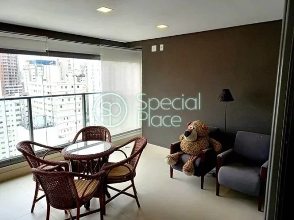 Imagem Ótimo apartamento com 115m² em Moema Pássaros Moderno, andar alto, muita luz natural Living com v...