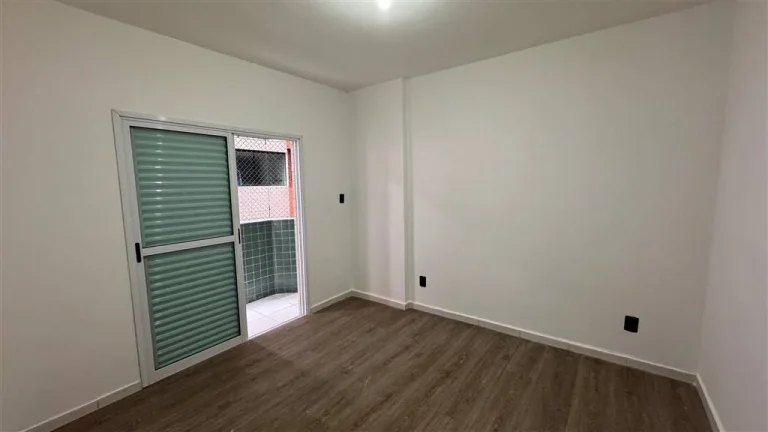 Imagem APARTAMENTO COM 95.36 m² - FORTE - PRAIA GRANDE SP