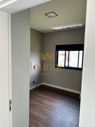 Imagem Sobrado Em Condomínio à Venda Vossoroca Z.Sul - Sorocaba/SP