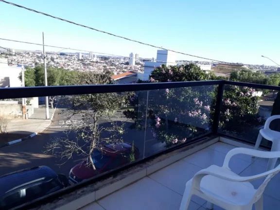 Imagem Excelente Sobrado à Venda no Condomínio Monte Verde - Tatuí
