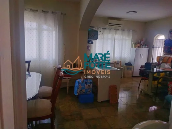 Imagem ((OPORTUNIDADE)) *LINDA CASA COM 05 DORMITORIOS EM TAUBATÉ* - ACEITA PERMUTA POR IMÓVEL EM UBATUBA.