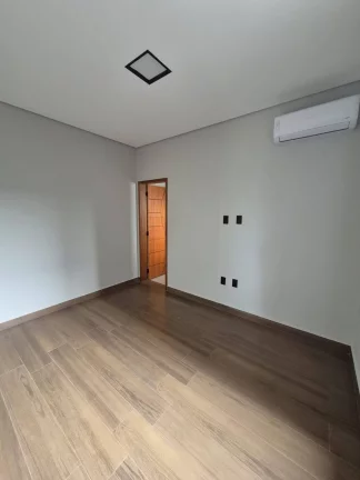 Imagem Casa completa,moderna e pronta para morar!