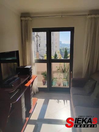 Imagem Imperdível! Apartamento à venda em São Paulo-SP na Vila Carmosina: 2 quartos, 1 sala, 1 banheiro, 1 vaga, 57m².