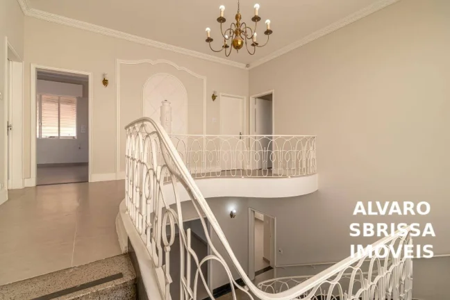 Imagem Casa ampla perfeita para clínicas, consultórios, laboratórios ou escolas em uma das principais ruas de Itu SP