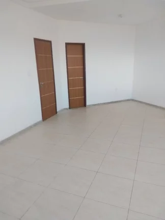 Imagem Casa à Venda no Bairro Farolândia - 4 Quartos, 2 Vagas de Garagem
